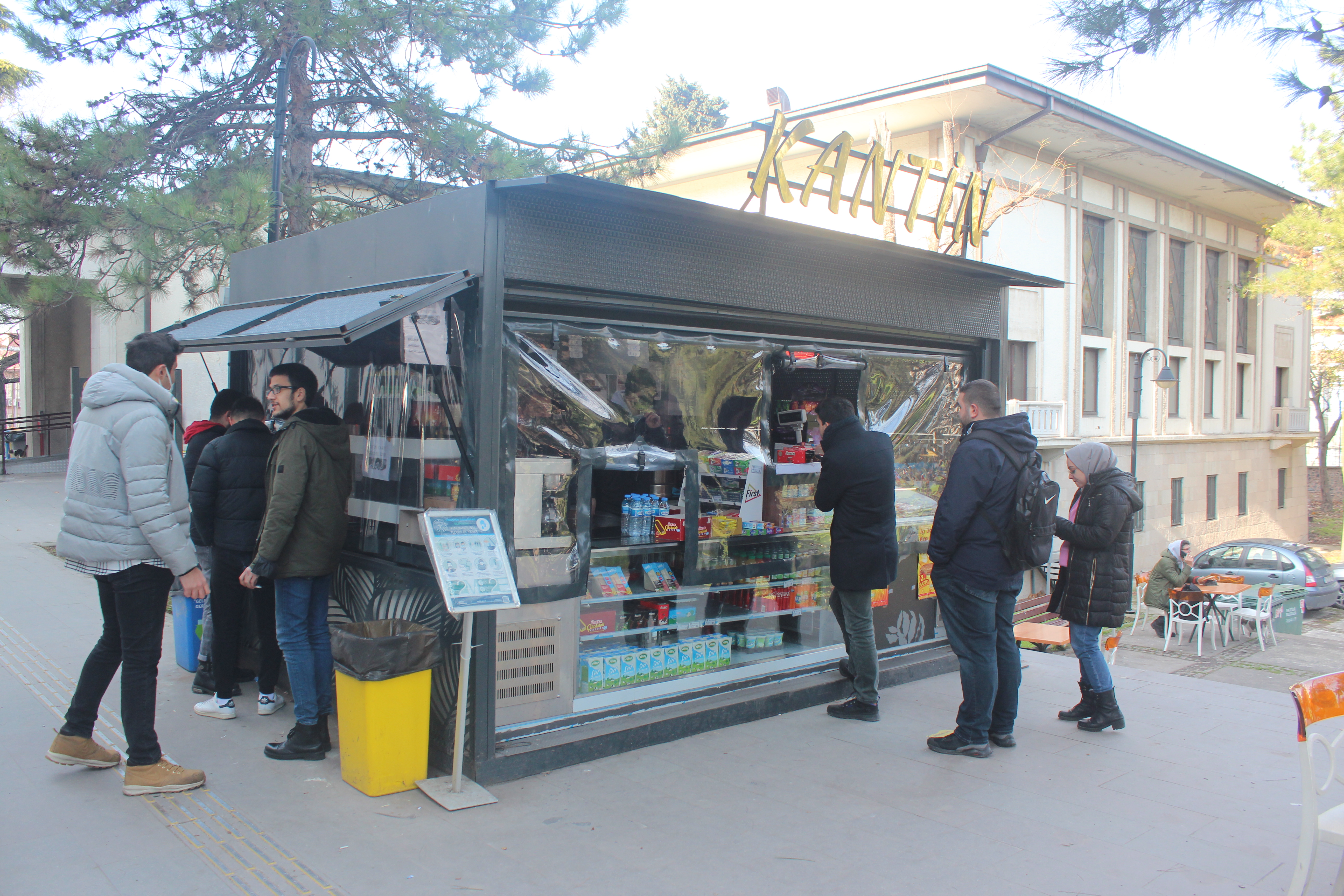 İSTANBUL ÜNİVERSİTESİ HUKUK FAKÜLTESİ SÖKÜLEBİLİR KANTİN YAPIM İŞİ