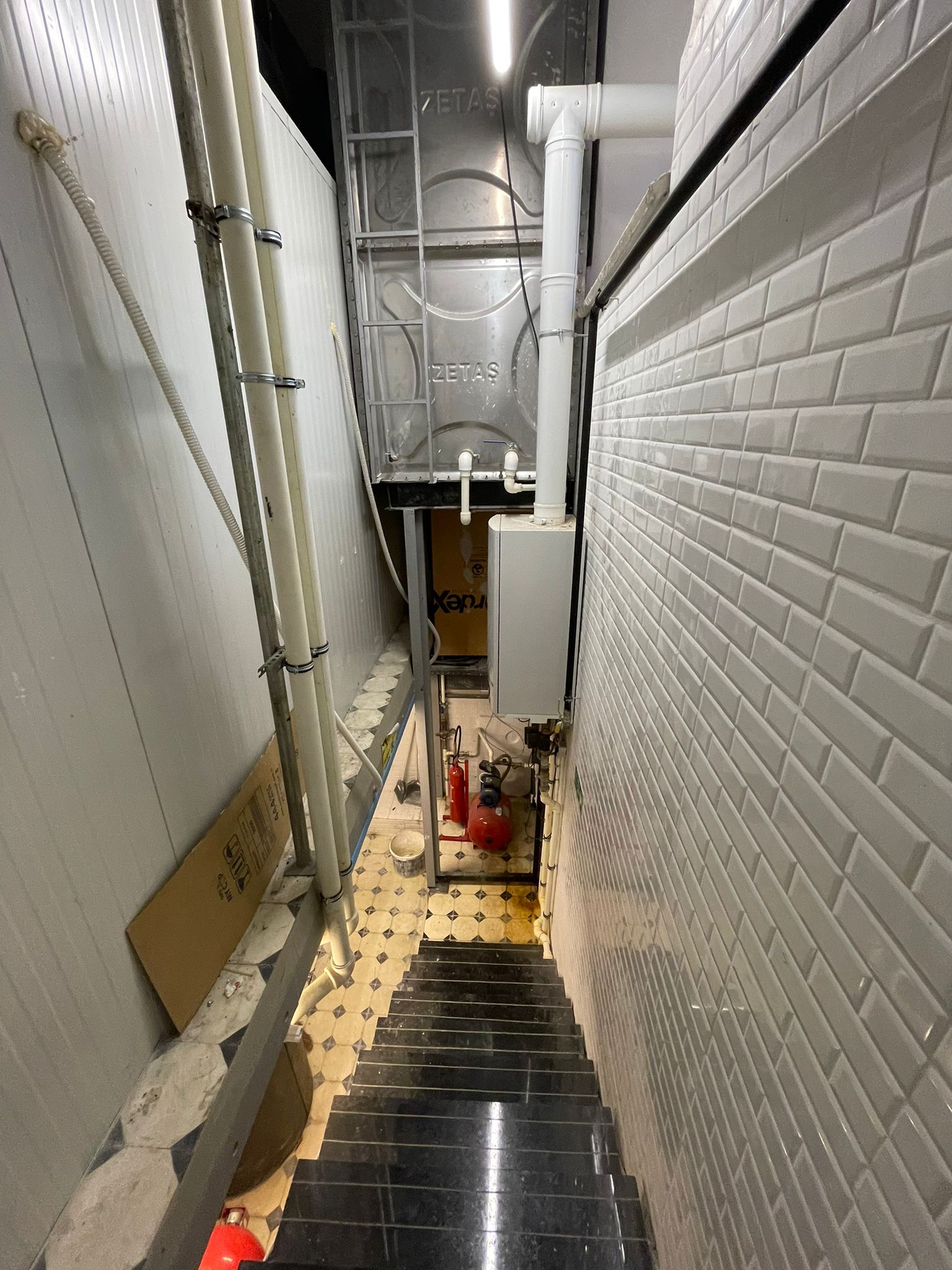 İSTANBUL ÜNİVERSİTESİ PROFESÖR