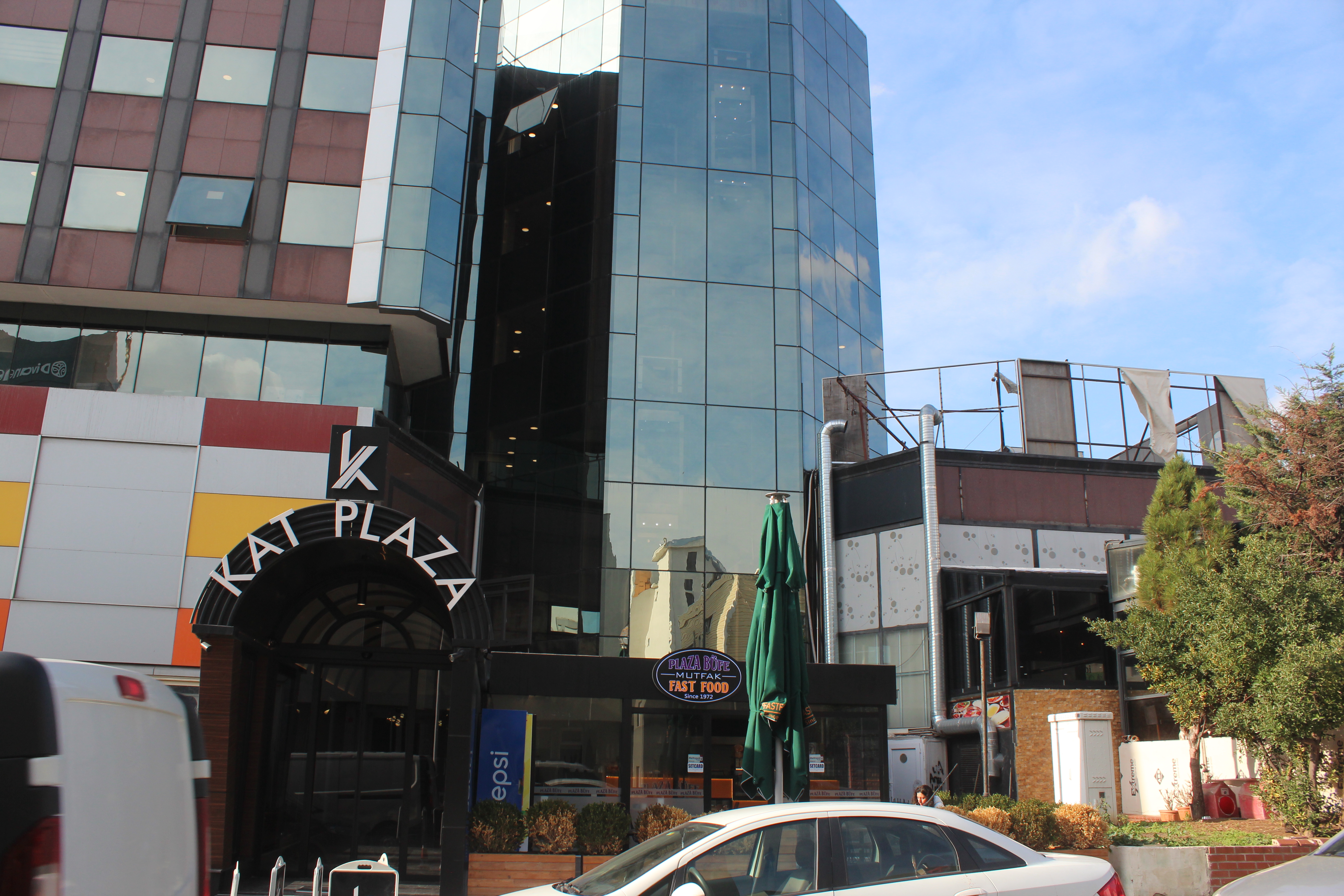 KAT PLAZA ( KADİR HAS AVM ÜZERİ OFİS KATLARI ) İKLİMLENDİRME İŞİ